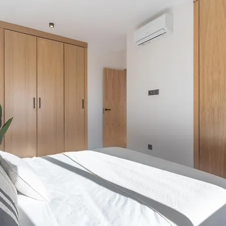 Sunsethome Modern 2 Beds With Sea View דירה *