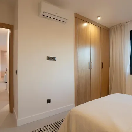 דירה Sunsethome Modern 2 Beds With Sea View