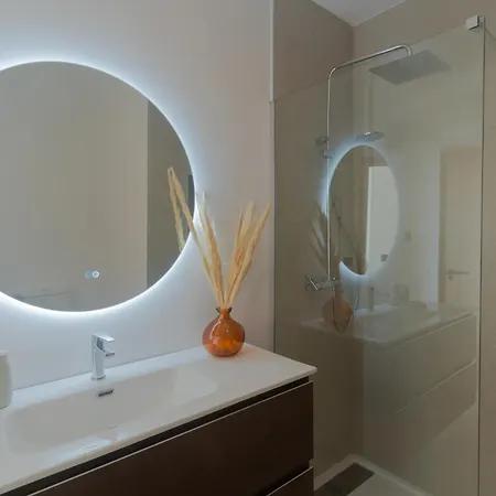 דירה Sunsethome Modern 2 Beds With Sea View