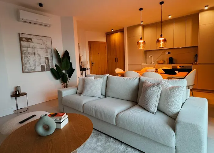 Sunsethome Modern 2 Beds With Sea View شقة ماربيا