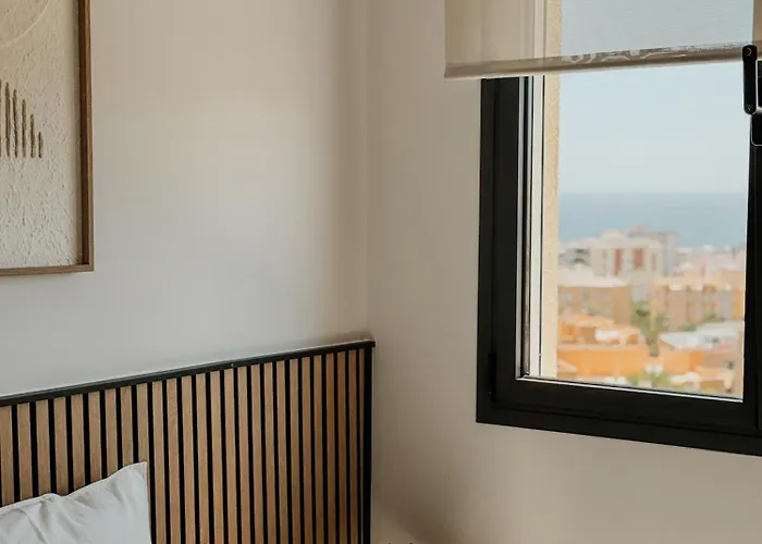 Sunsethome Modern 2 Beds With Sea View Apartament *